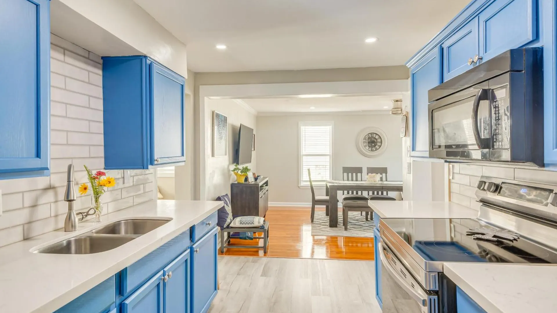 1 Mi To Dtwn Home With Furnished Patio In Pensacola