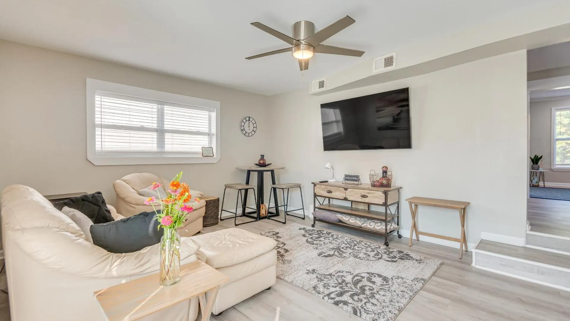 1 Mi To Dtwn Home With Furnished Patio In Pensacola